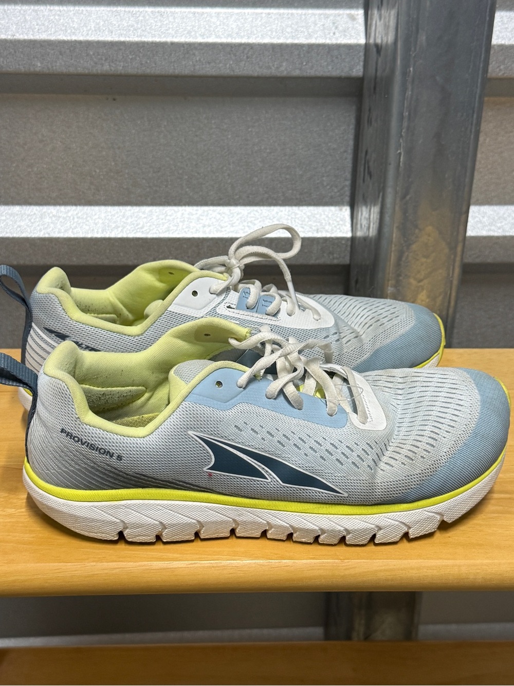 Altra Provision 5 Women’s 8 Blue Lime Zero Drop Stability Running Shoes